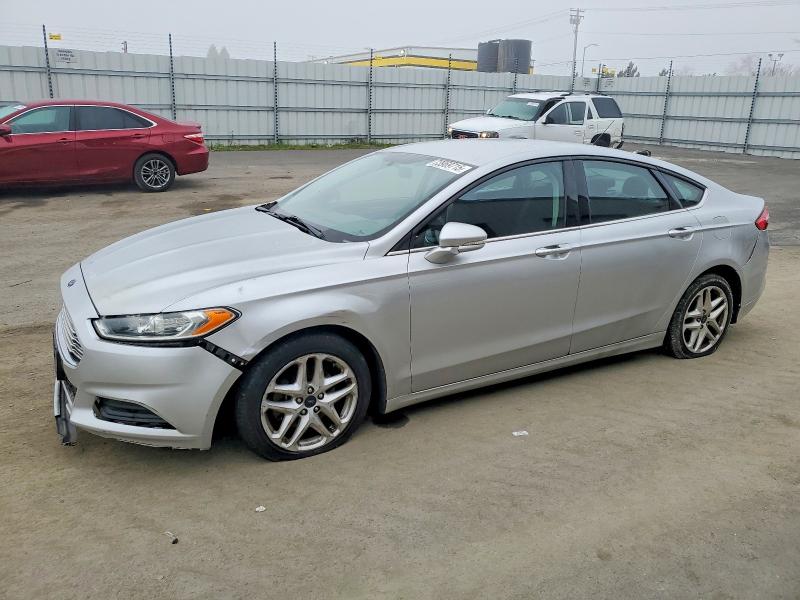 FORD FUSION 2016 مع رقم تعريف المركبة 3FA6P0H78GR343596 - صورة من المزاد