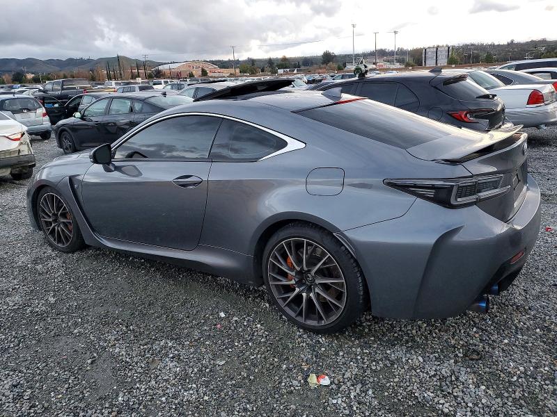 Photo 2 from auction – 2016 LEXUS RC-F with VIN JTHHP5BC1G5005271