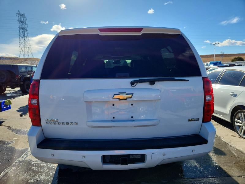 Photo 6 from auction – 2008 CHEVROLET SUBURBAN K with VIN 3GNFK16328G208732