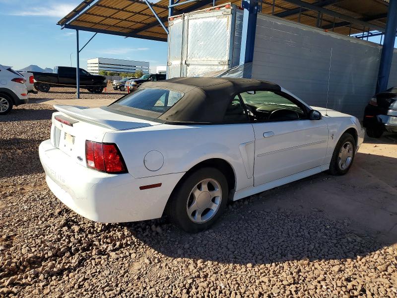 Photo 3 from auction – 2000 FORD MUSTANG with VIN 1FAFP4442YF235718