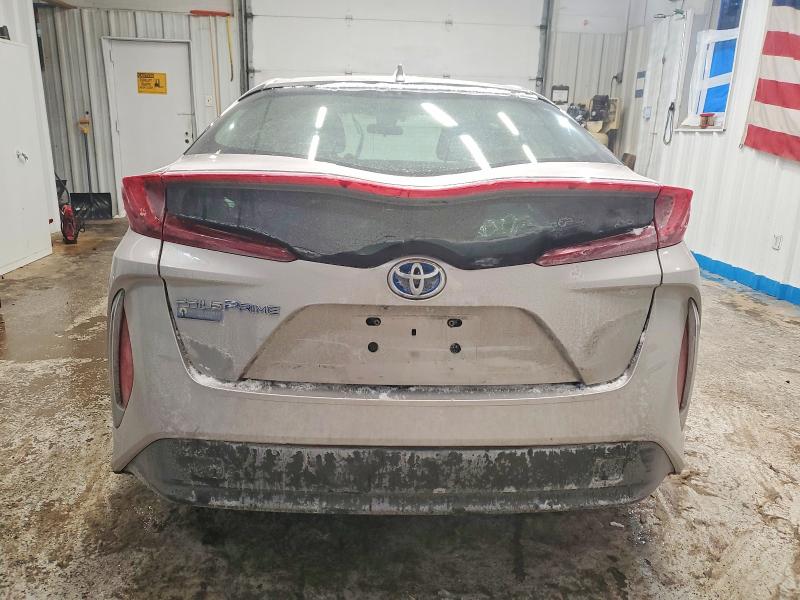 Photo 6 from auction – 2017 TOYOTA PRIUS PRIM with VIN JTDKARFP1H3042993