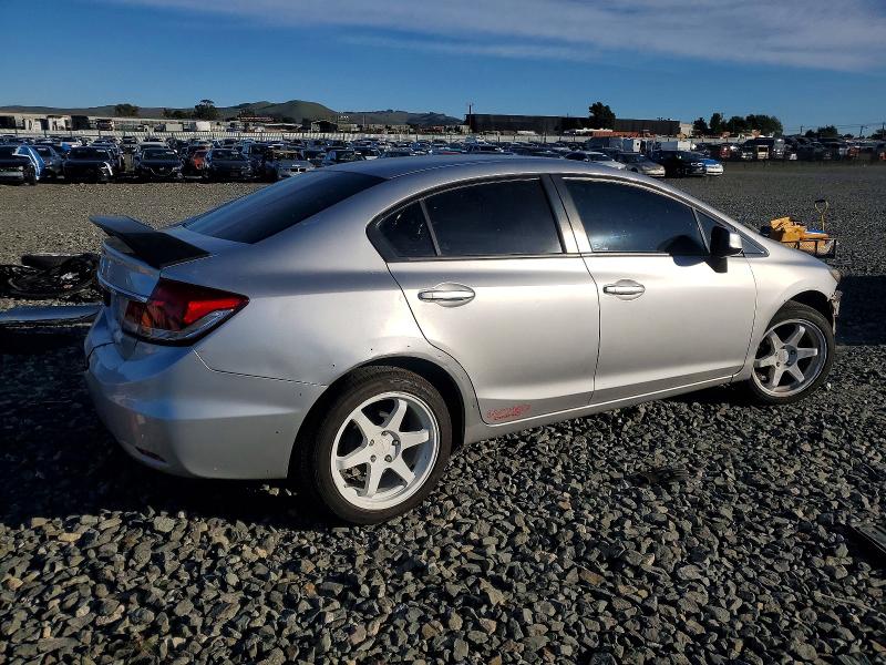 Photo 3 from auction – 2013 HONDA CIVIC LX with VIN 19XFB2F5XDE045981