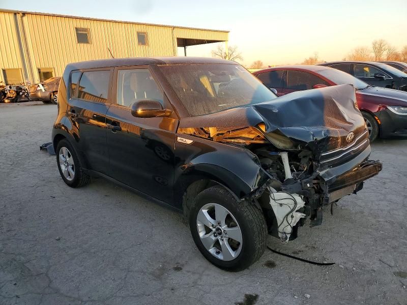 Photo 4 from auction – 2017 KIA SOUL with VIN KNDJN2A20H7479119