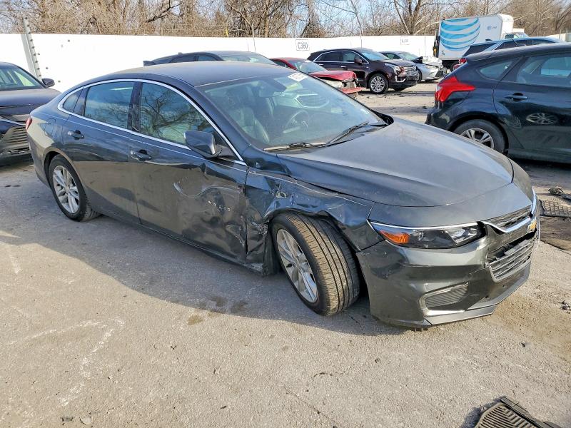 Photo 4 from auction – 2016 CHEVROLET MALIBU with VIN 1G1ZE5ST1GF349407