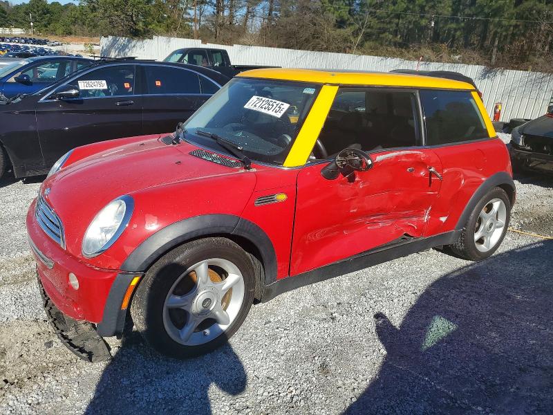 MINI COOPER 2006 with VIN WMWRC33516TK72598 - Photo from auction