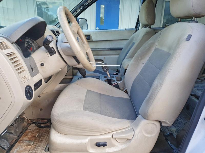 Photo 7 from auction – 2008 FORD ESCAPE XLT with VIN 1FMCU031X8KC70757