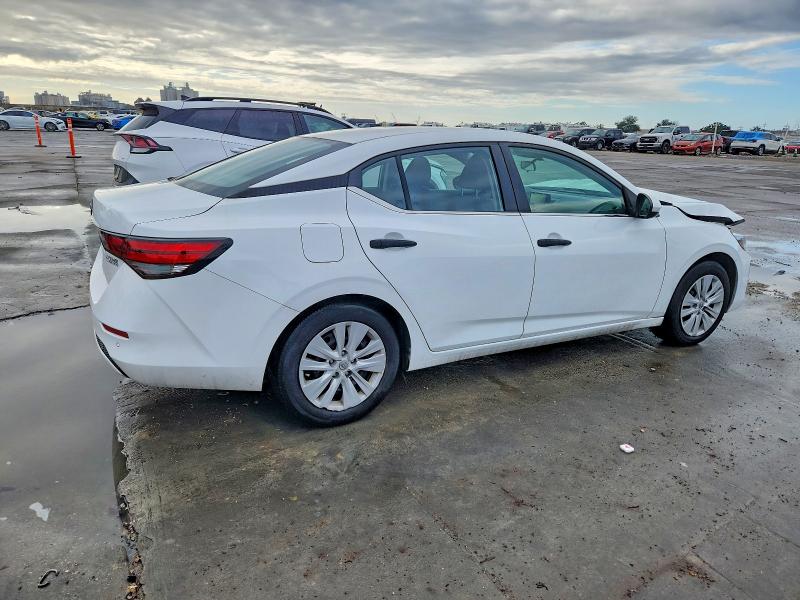 Photo 3 from auction – 2024 NISSAN SENTRA with VIN 3N1AB8BV2RY274036