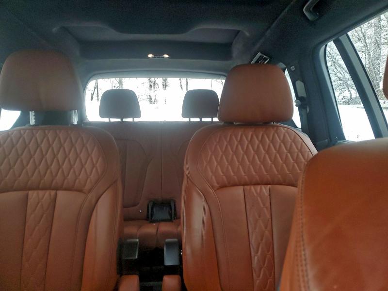 Photo 10 from auction – 2021 BMW X7 XDRIVE4 with VIN 5UXCW2C03M9F10123