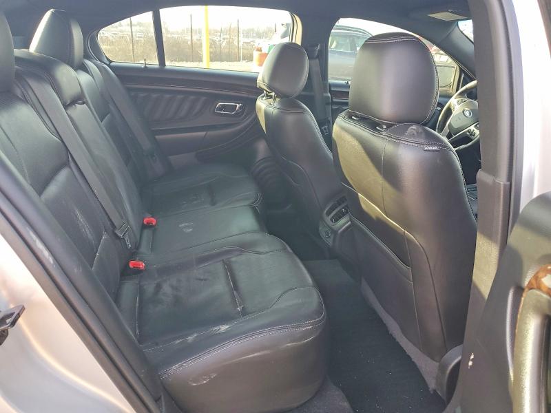 Photo 10 from auction – 2015 FORD TAURUS LIM with VIN 1FAHP2F82FG180417