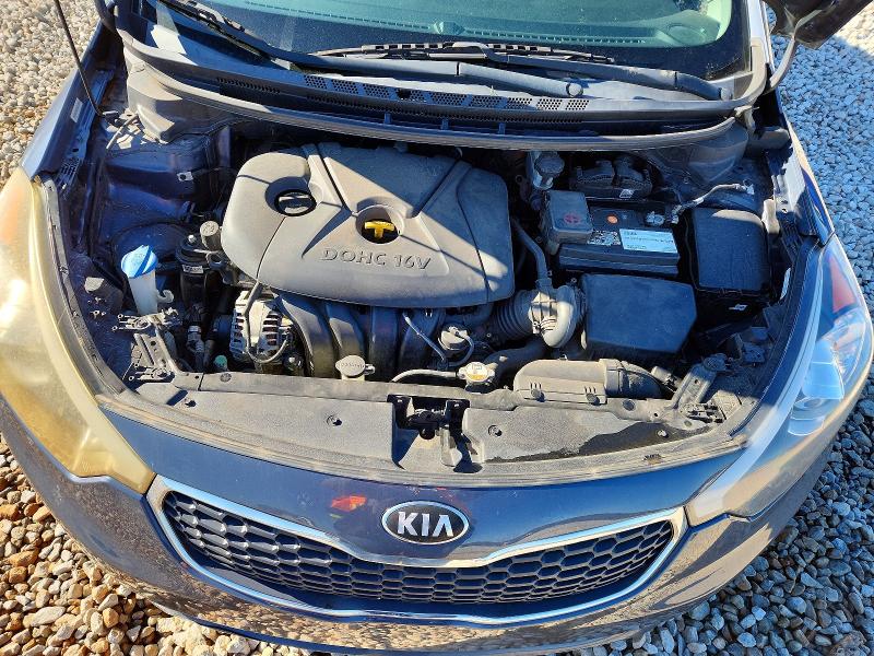 Photo 11 from auction – 2015 KIA FORTE LX with VIN KNAFX4A60F5271701