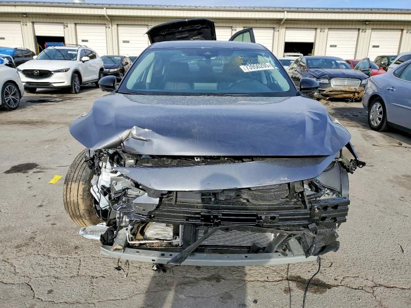 Photo 5 from auction – 2025 NISSAN SENTRA with VIN 3N1AB8DV0SY407041