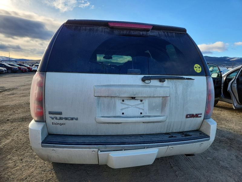 Photo 6 from auction – 2011 GMC YUKON DENA with VIN 1GKS2EEF4BR253855