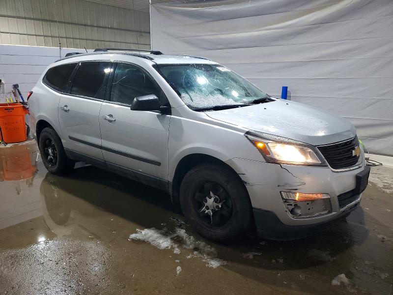 Photo 4 from auction – 2015 CHEVROLET TRAVERSE L with VIN 1GNKVFED3FJ314454