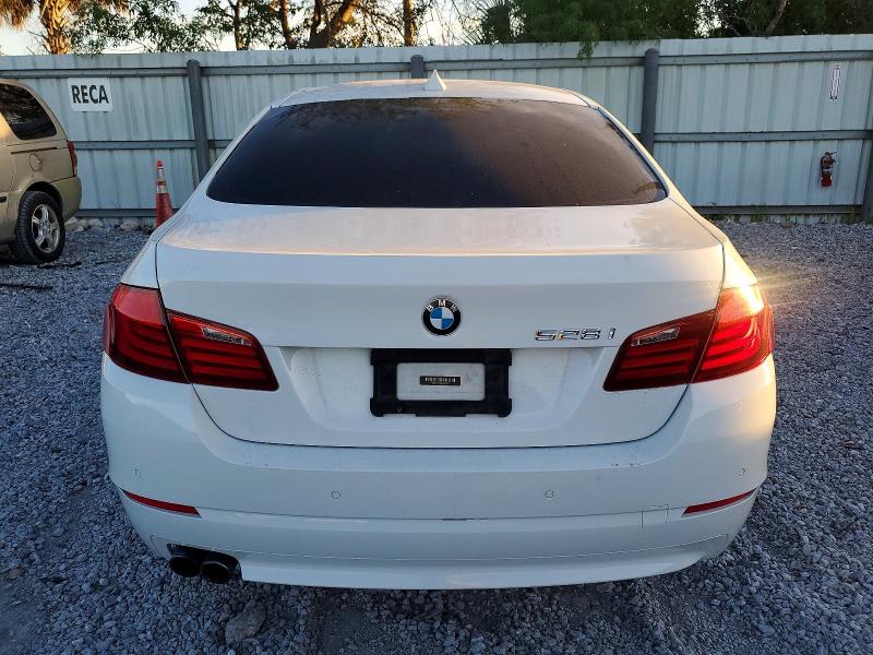 Photo 6 from auction – 2011 BMW 528 I with VIN WBAFR1C54BDJ97812