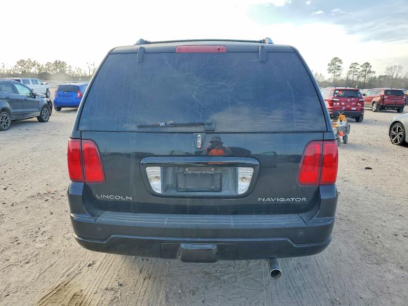 Photo 6 from auction – 2006 LINCOLN NAVIGATOR with VIN 5LMFU27586LJ22522