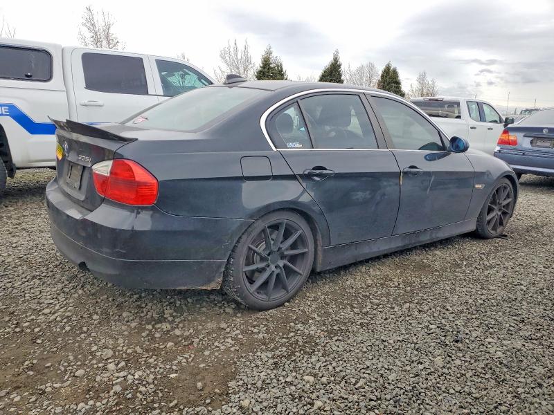 Photo 3 from auction – 2007 BMW 335 with VIN WBAVB73507P100422