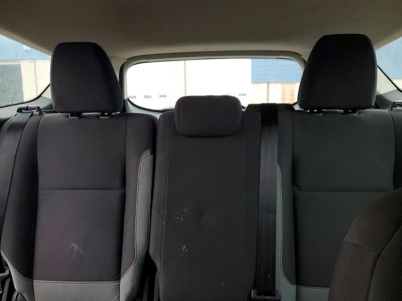Photo 10 from auction – 2015 FORD ESCAPE S with VIN 1FMCU0F74FUB35940