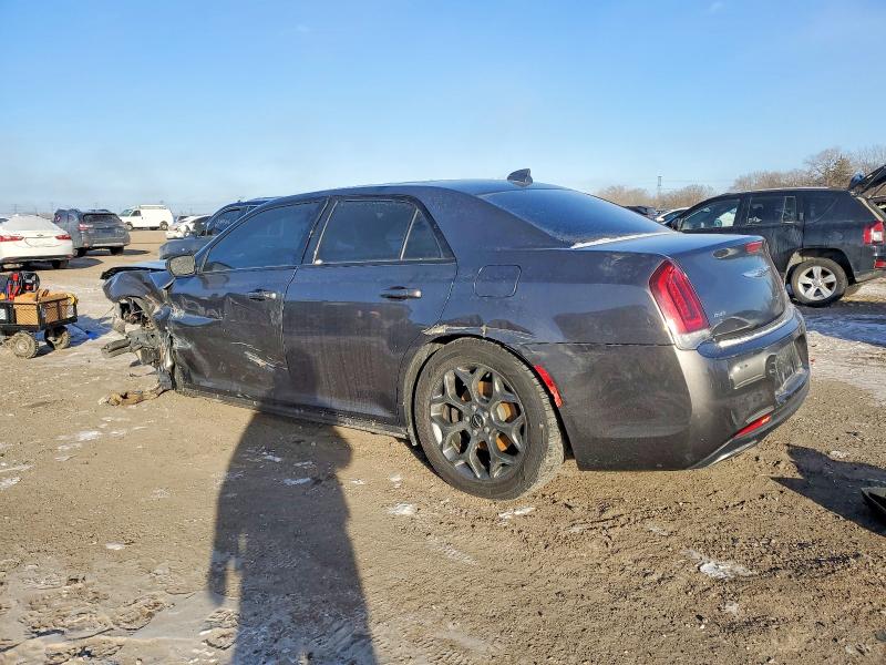 Photo 2 from auction – 2015 CHRYSLER 300 with VIN 2C3CCAGGXFH882977