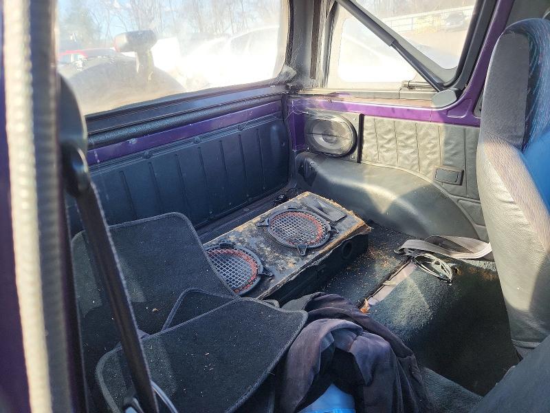 Photo 11 from auction – 1995 GEO TRACKER with VIN 2CNBE18U1S6910964