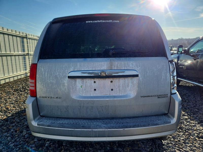 Photo 6 from auction – 2009 CHRYSLER TOWN & COU with VIN 2A8HR54139R678570