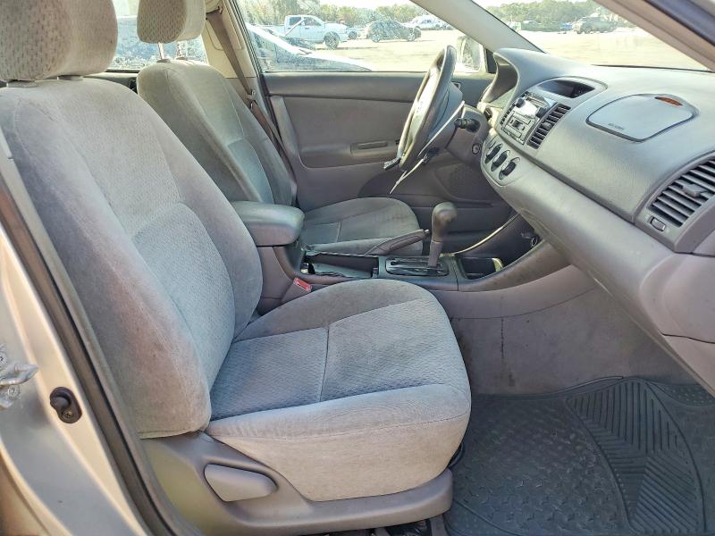 Photo 7 from auction – 2003 TOYOTA CAMRY LE with VIN 4T1BE32K23U765925