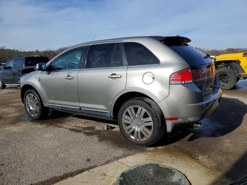 Photo 2 from auction – 2008 LINCOLN MKX with VIN 2LMDU68C98BJ36418