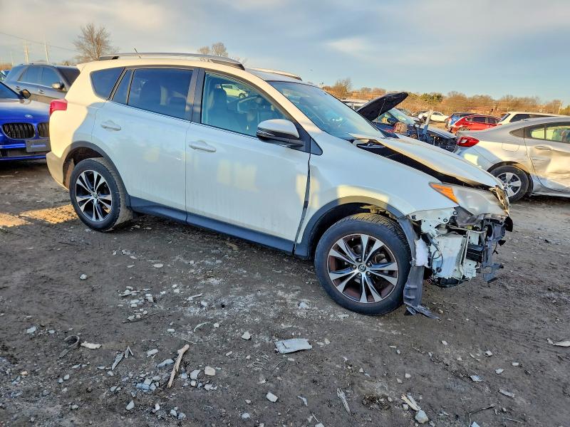 Photo 4 from auction – 2015 TOYOTA RAV4 LIMIT with VIN 2T3DFREV5FW325577
