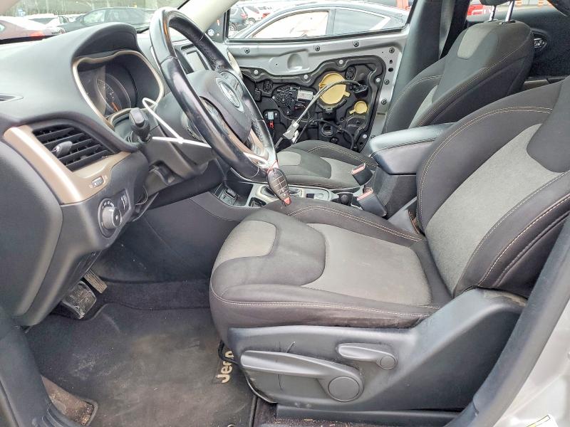 Photo 7 from auction – 2018 JEEP CHEROKEE L with VIN 1C4PJLCB8JD542919