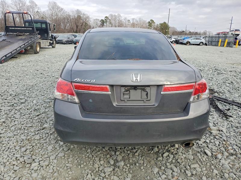 Foto 6 de la subasta – 2012 HONDA ACCORD con VIN 1HGCP2F71CA083639