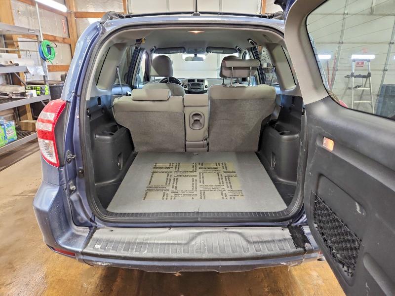 Photo 6 from auction – 2011 TOYOTA RAV4 with VIN 2T3BF4DV8BW118977