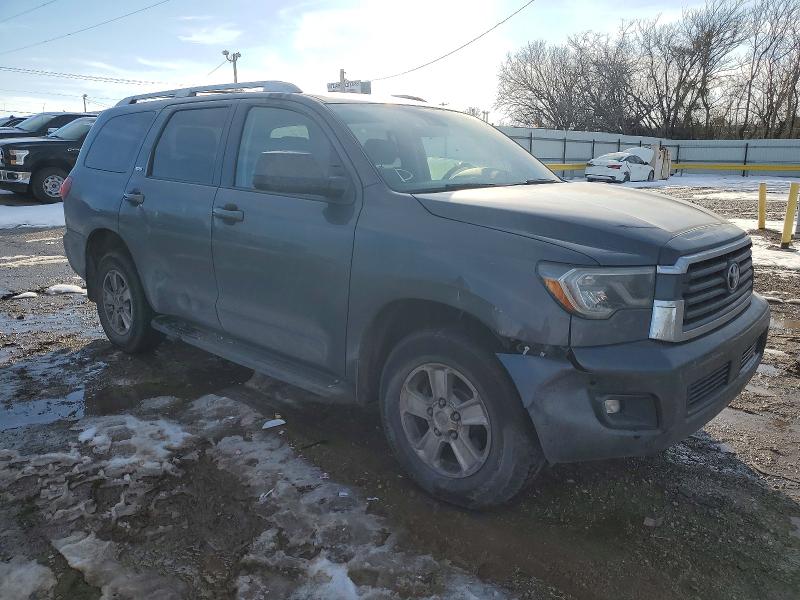 Photo 4 from auction – 2018 TOYOTA SEQUOIA SR with VIN 5TDBY5G17JS158721