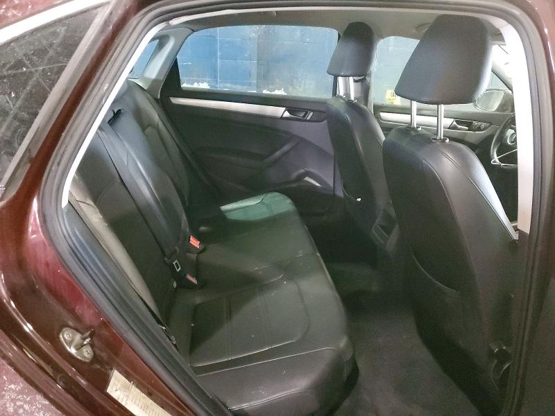 Photo 10 from auction – 2012 VOLKSWAGEN PASSAT with VIN 1VWBP7A35CC043173
