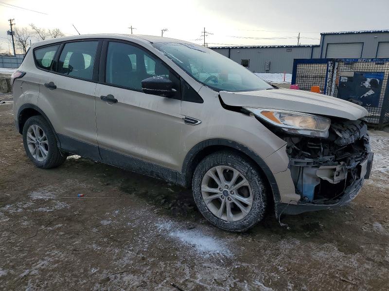 صورة رقم 4 من المزاد - 2017 FORD ESCAPE S مع VIN 1FMCU0F72HUC74001