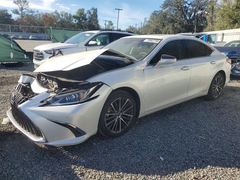 LEXUS ES 300H 2022 with VIN 58ADA1C18NU024091 - Photo from auction