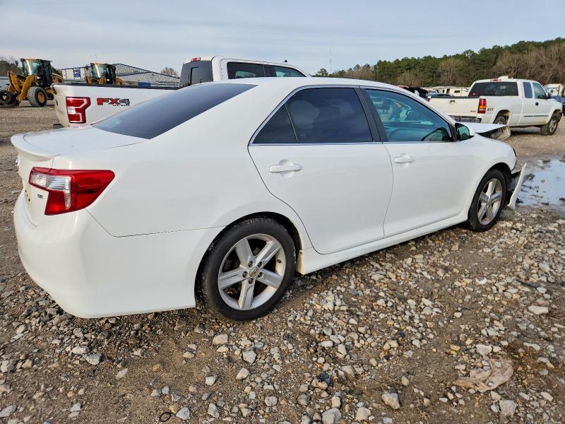 Photo 3 from auction – 2014 TOYOTA CAMRY L with VIN 4T1BF1FK6EU826465