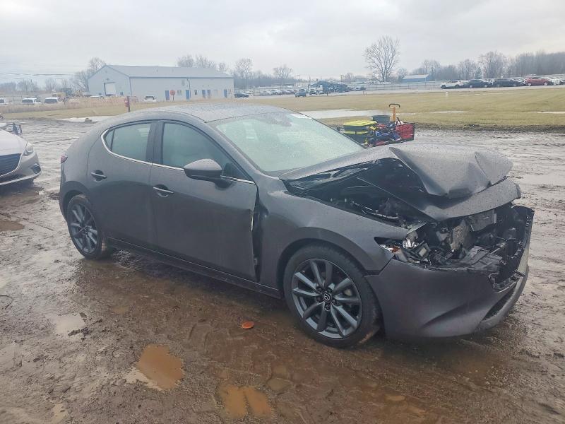 Photo 4 from auction – 2021 MAZDA 3 with VIN JM1BPALL6M1404176