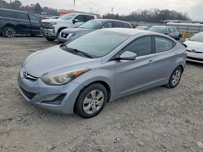 HYUNDAI ELANTRA SE 2016 with VIN 5NPDH4AEXGH714257 - Photo from auction