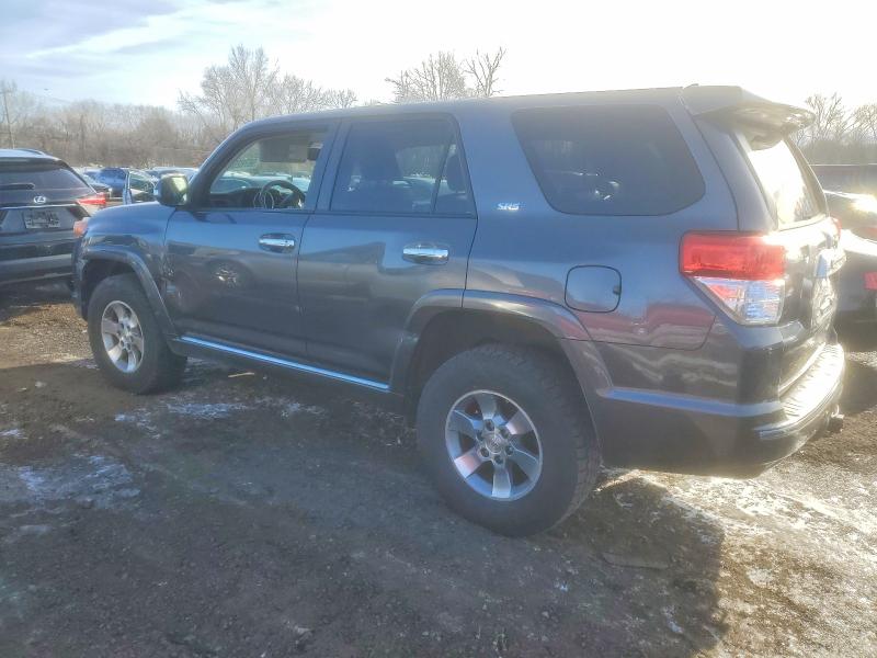 Photo 2 from auction – 2010 TOYOTA 4RUNNER SR with VIN JTEBU5JR2A5009208