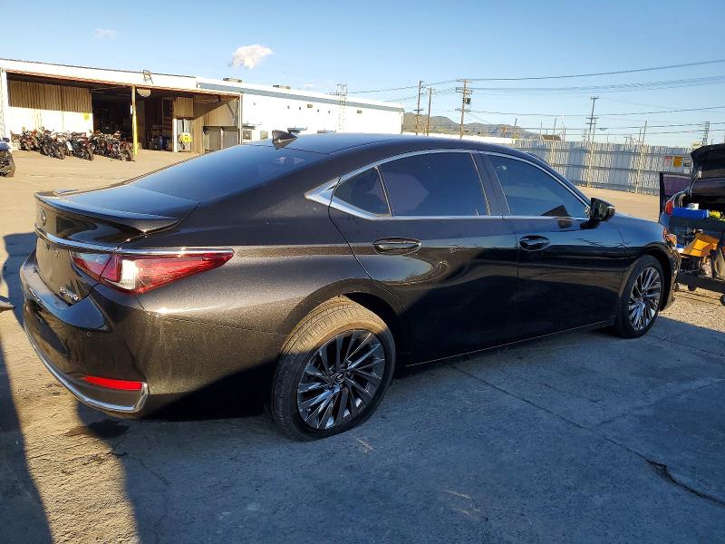 Photo 3 from auction – 2024 LEXUS ES 300H with VIN 58AEA1C19RU051326