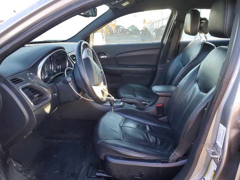 Photo 7 from auction – 2014 CHRYSLER 200 LIMITE with VIN 1C3CCBCG7EN100359