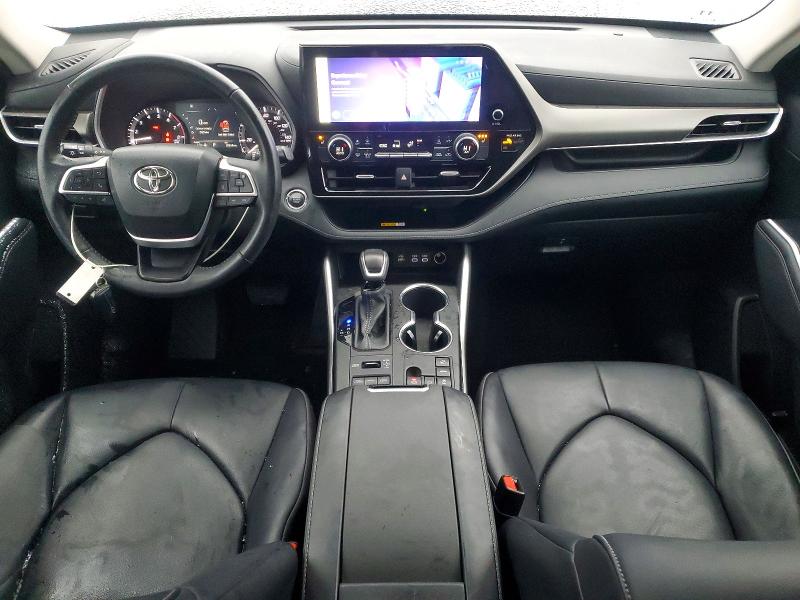 Zdjęcie 8 z aukcji – 2023 TOYOTA HIGHLANDER z VIN 5TDKDRBH6PS523101