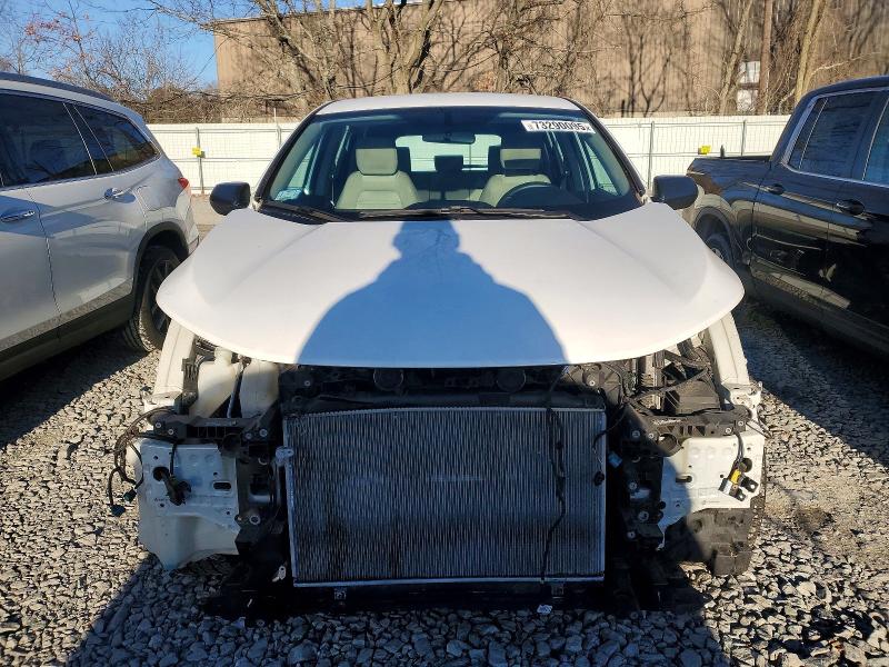 Photo 5 from auction – 2019 HONDA CR-V LX with VIN 2HKRW6H34KH229312