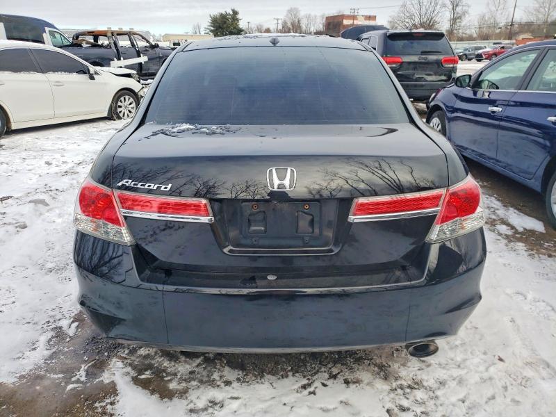 Photo 6 from auction – 2012 HONDA ACCORD with VIN 1HGCP2F86CA005205