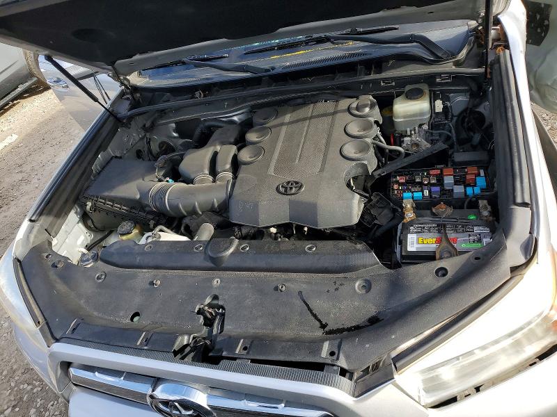 Photo 12 from auction – 2011 TOYOTA 4RUNNER SR with VIN JTEBU5JRXB5053149