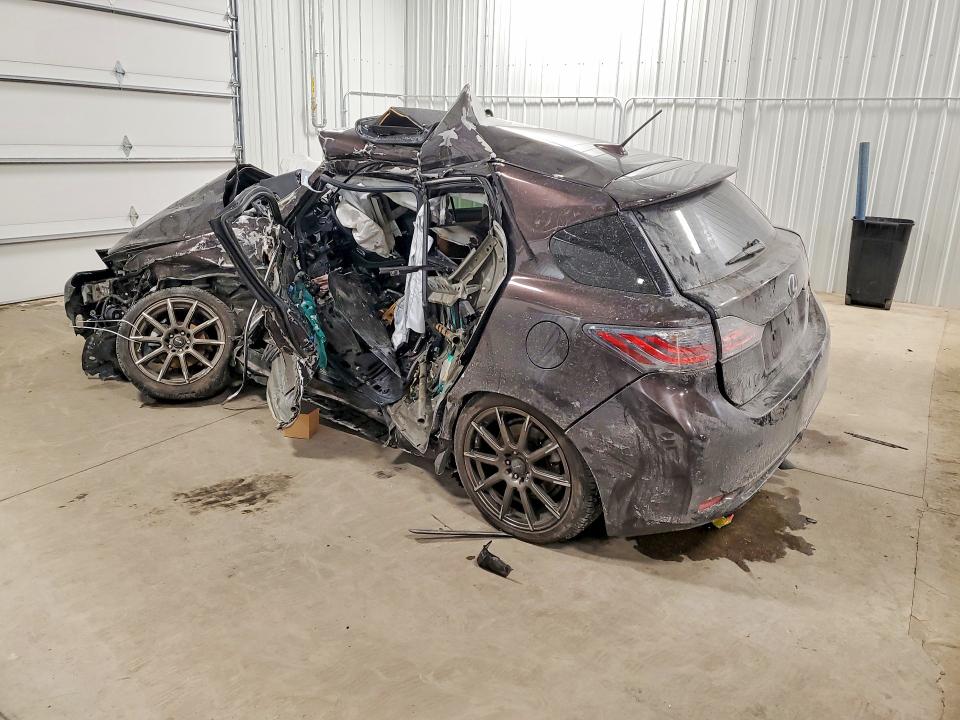 Photo 2 from auction – 2012 LEXUS CT 200 with VIN JTHKD5BH3C2068037