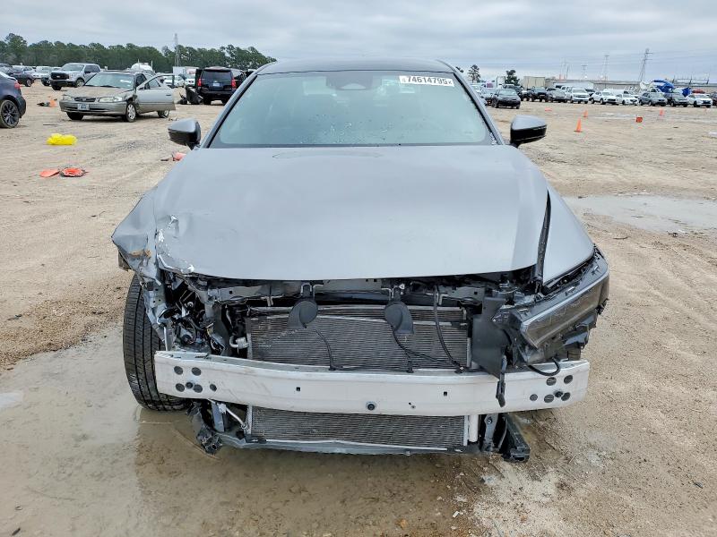 Photo 5 from auction – 2023 TOYOTA CROWN XLE with VIN JTDAAAAF6P3010969
