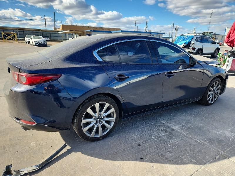 Photo 3 from auction – 2022 MAZDA 3 PREMIUM with VIN 3MZBPBDL4NM319259