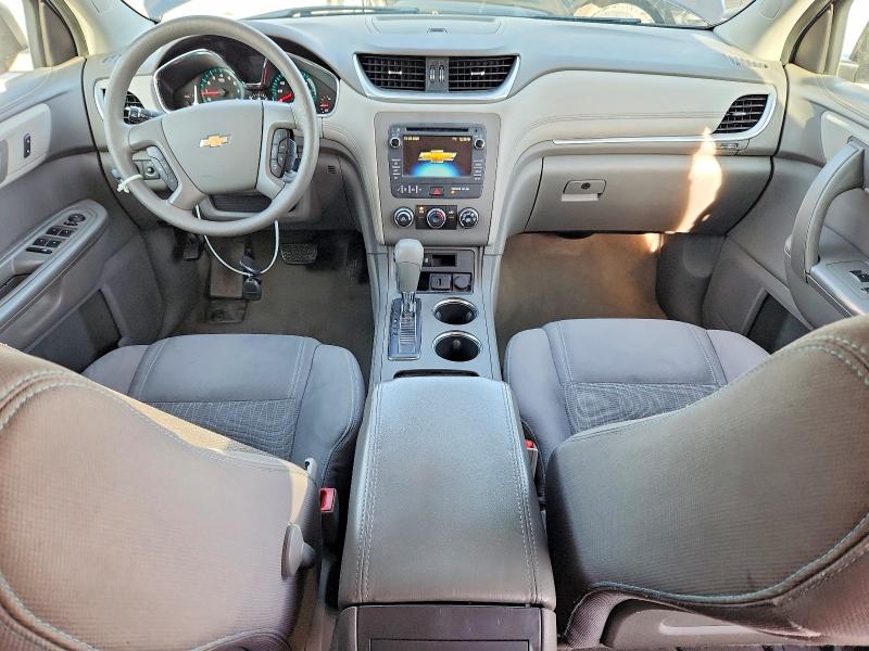 Photo 8 from auction – 2016 CHEVROLET TRAVERSE L with VIN 1GNKVFED7GJ254017