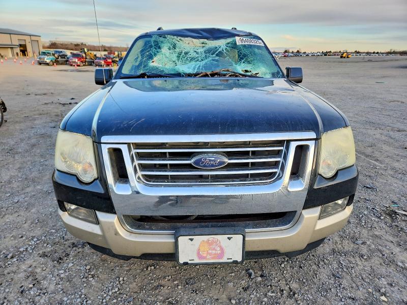 Photo 5 from auction – 2007 FORD EXPLORER E with VIN 1FMEU74E27UB51297