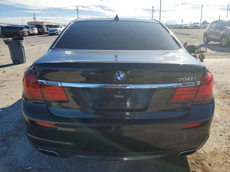 Photo 6 from auction – 2015 BMW 750 I with VIN WBAYA8C56FD825366